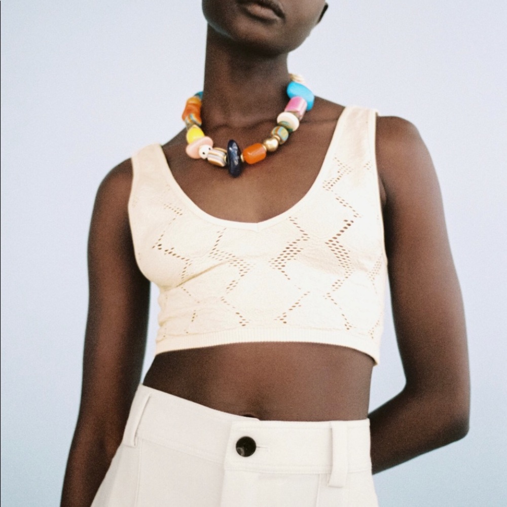 SEAMLESS CROP TOP